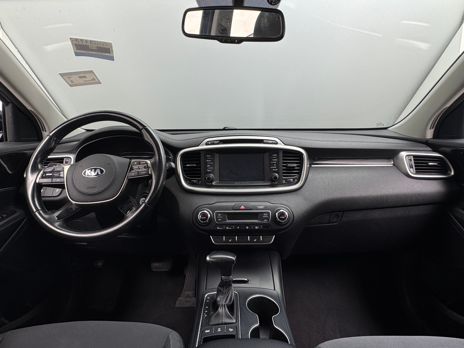 Thumbnail: 2019 Kia Sorento - 2