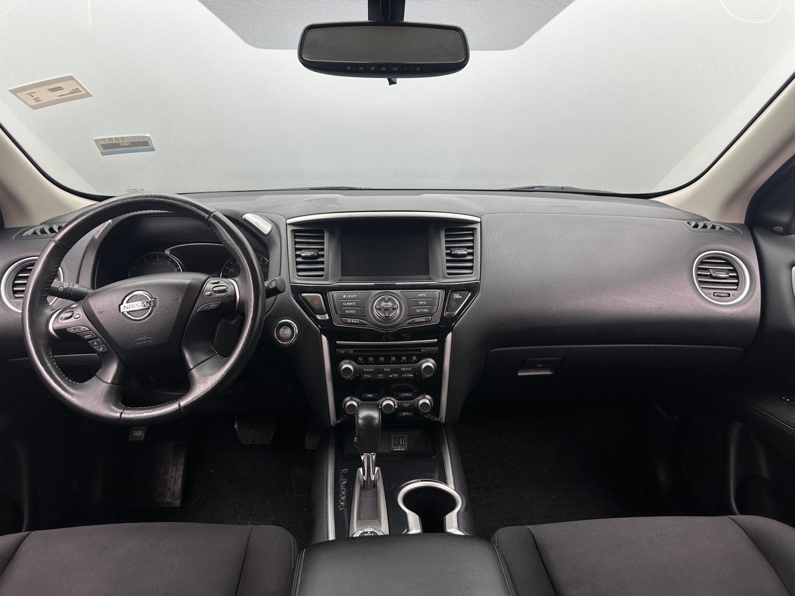 Thumbnail: 2019 Nissan Pathfinder - 3