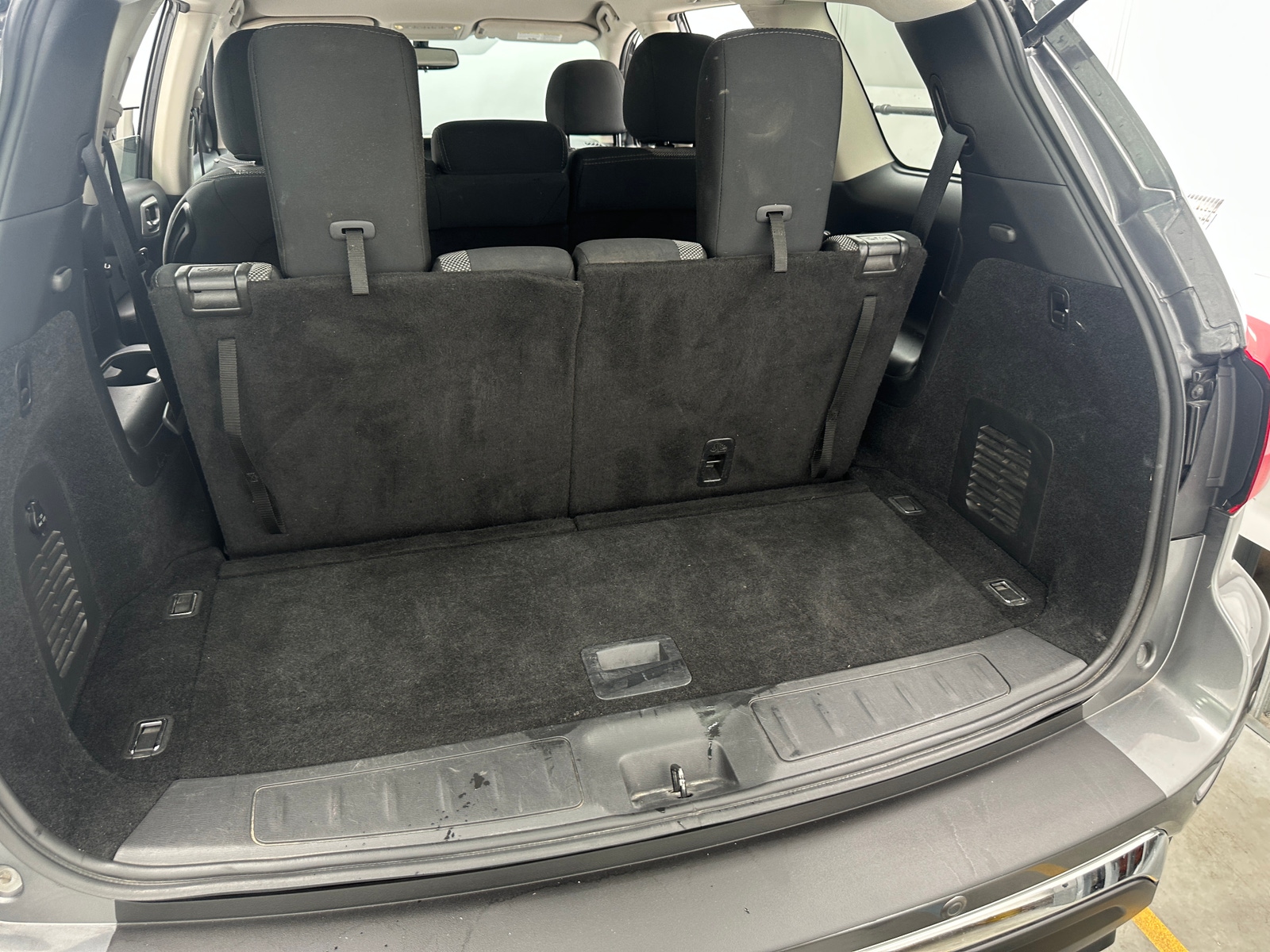 Thumbnail: 2019 Nissan Pathfinder - 7
