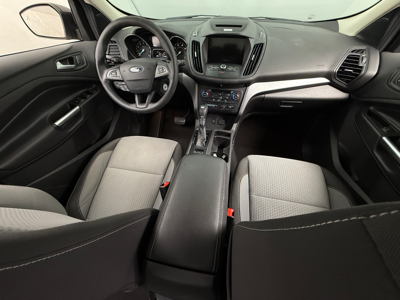 Thumbnail: 2017 Ford Escape - 3
