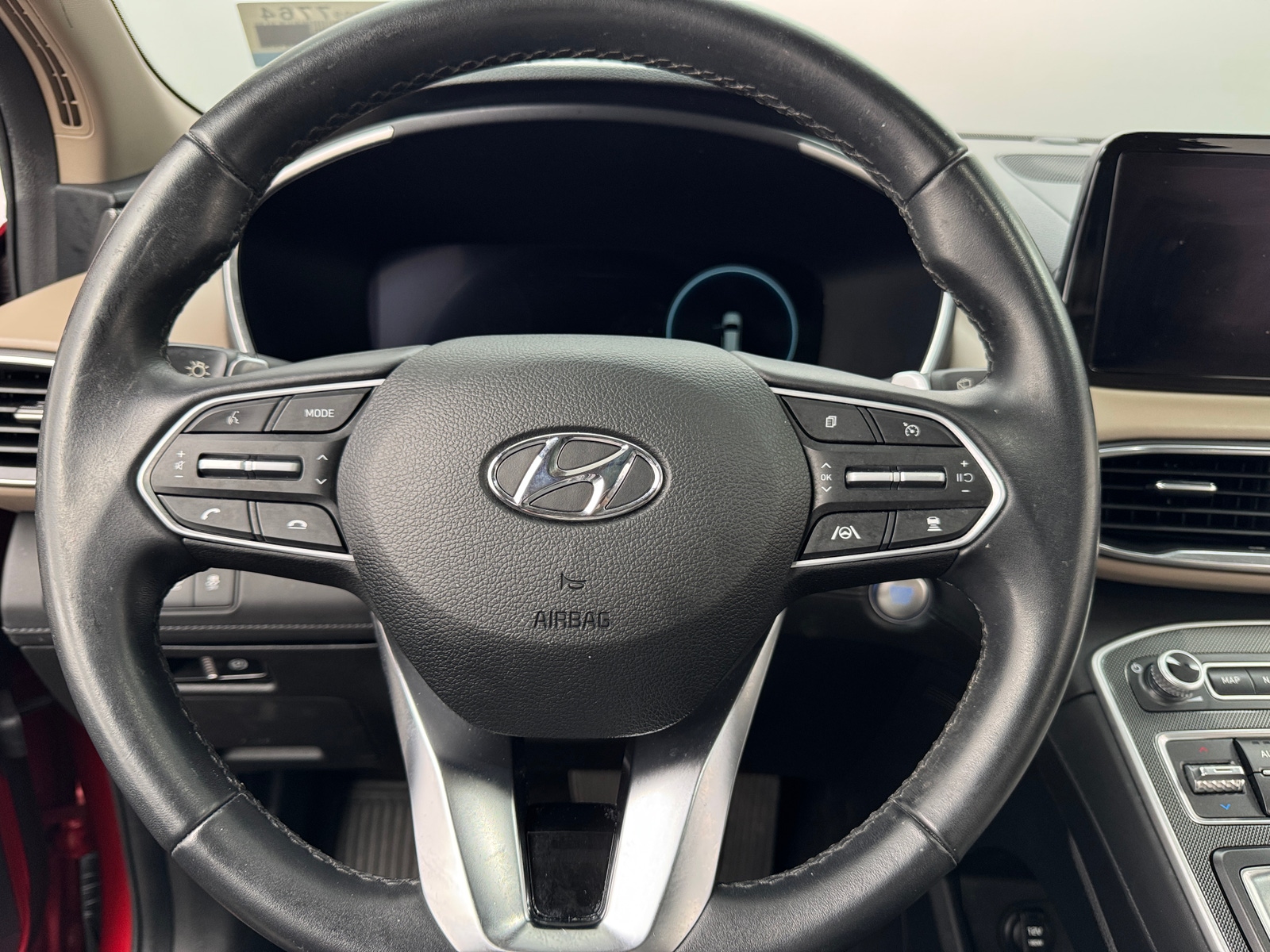Thumbnail: 2023 Hyundai Santa Fe - 4
