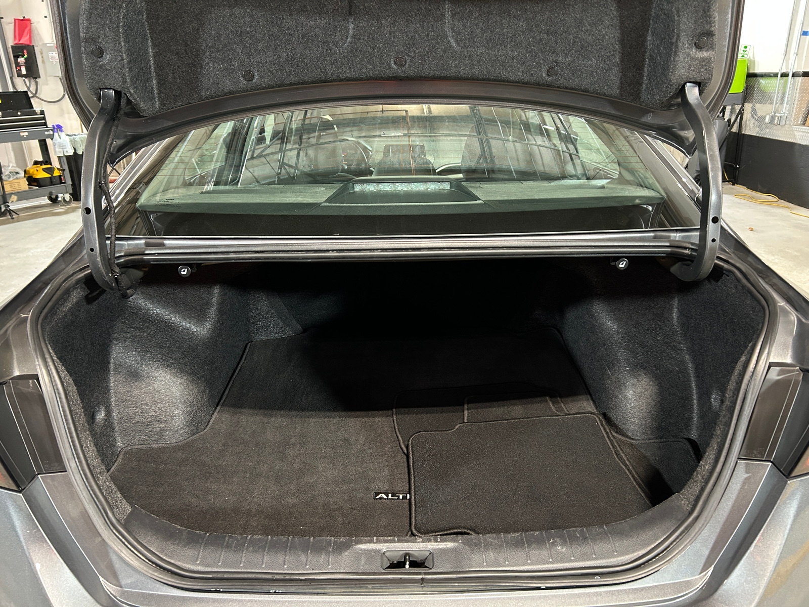 Thumbnail: 2024 Nissan Altima - 7