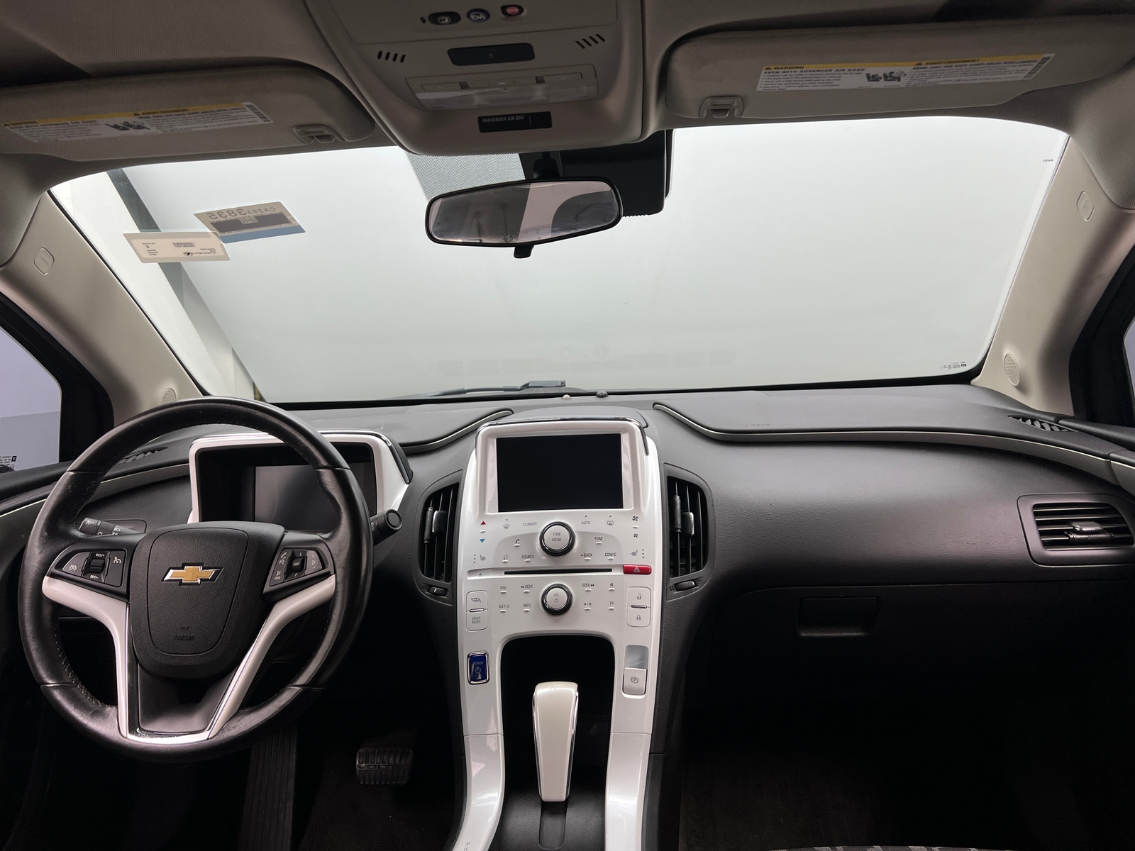 Thumbnail: 2013 Chevrolet Volt - 3