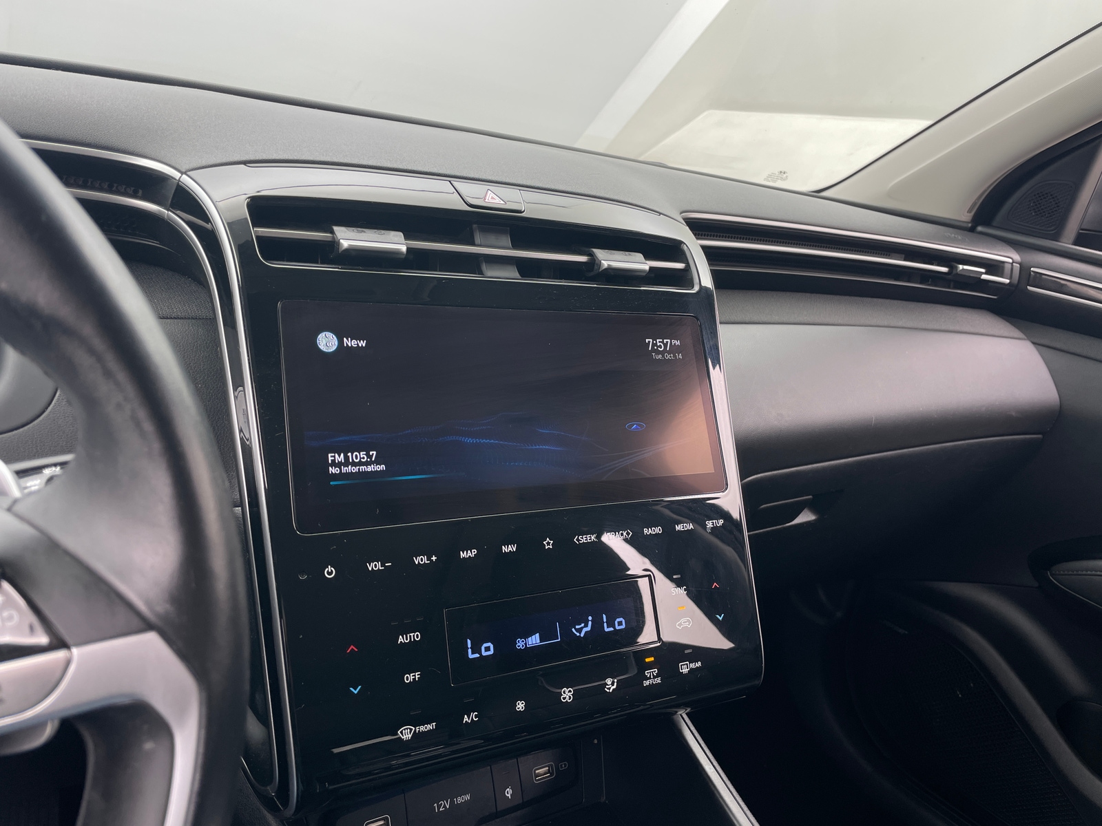 Thumbnail: 2022 Hyundai Tucson - 3