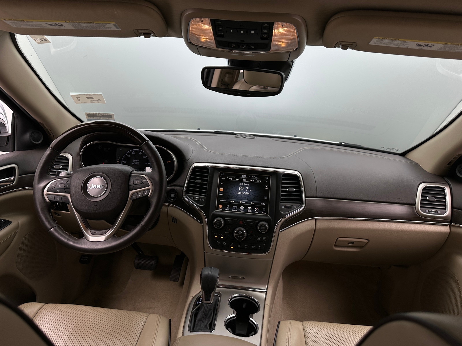 Thumbnail: 2017 Jeep Grand Cherokee - 3