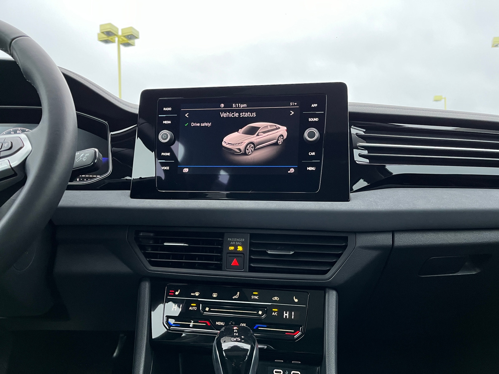 Thumbnail: 2025 Volkswagen Jetta - 4