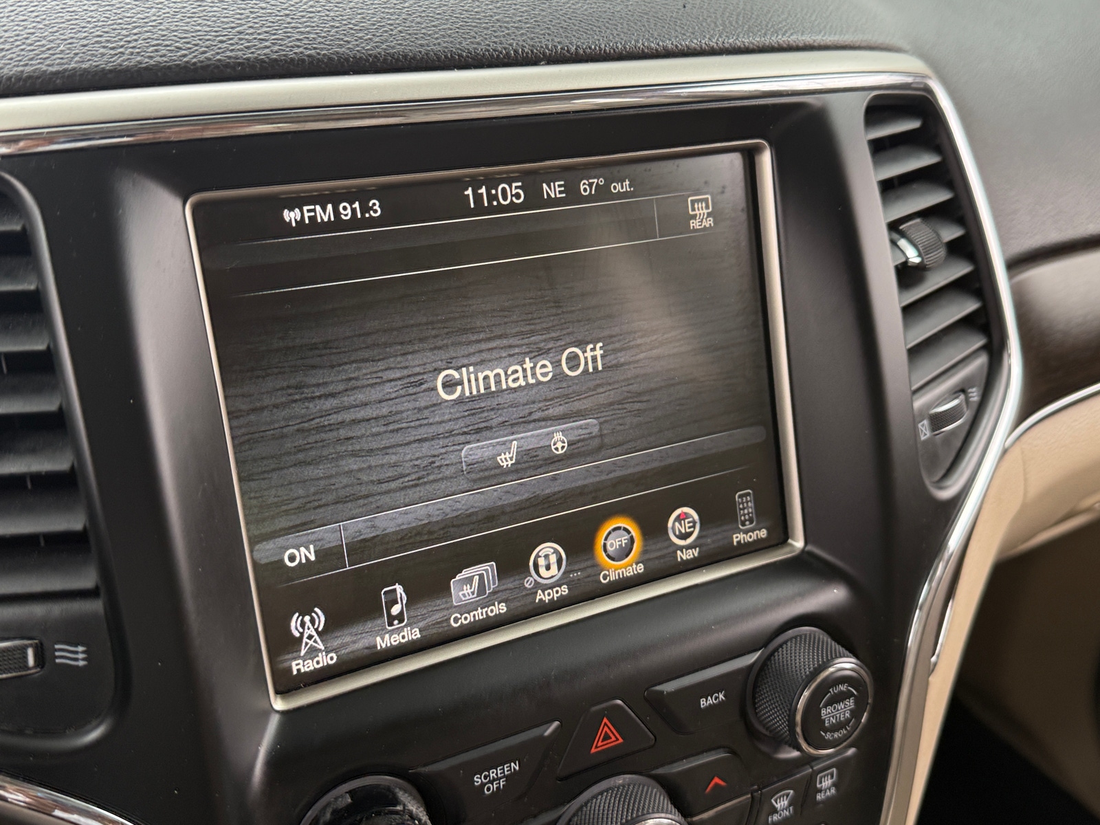 Thumbnail: 2015 Jeep Grand Cherokee - 3