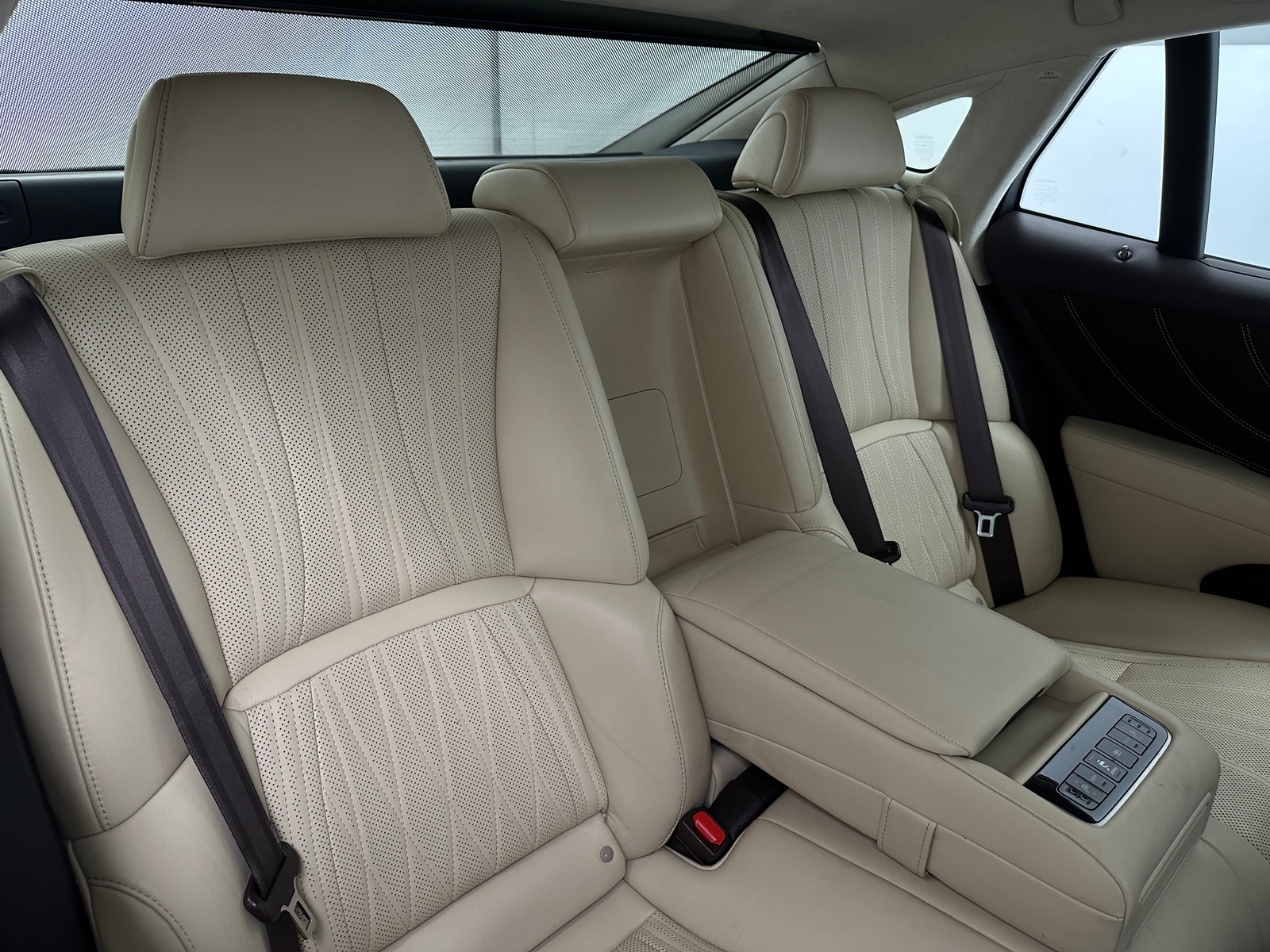 Thumbnail: 2018 Lexus LS - 6