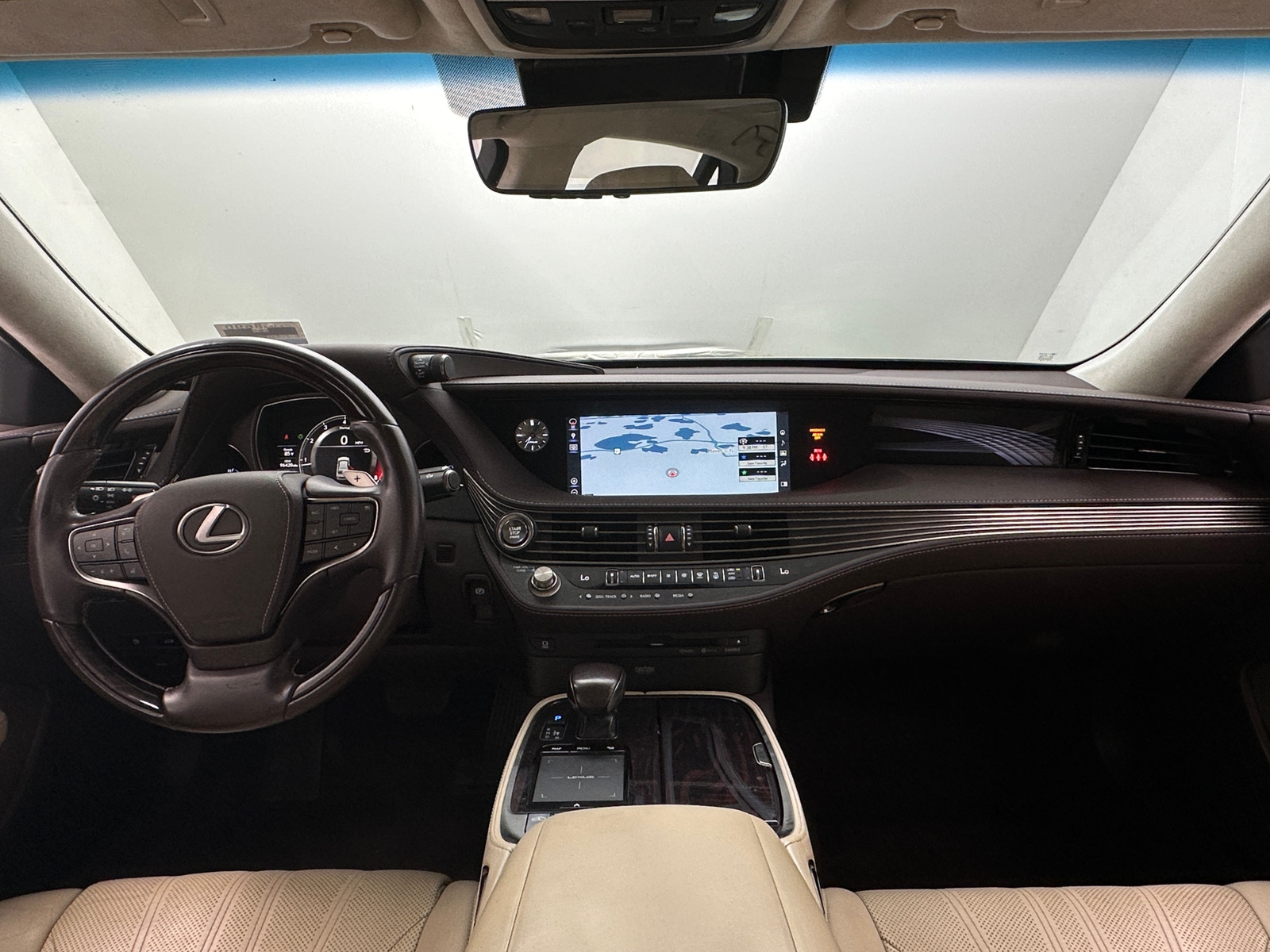 Thumbnail: 2018 Lexus LS - 3