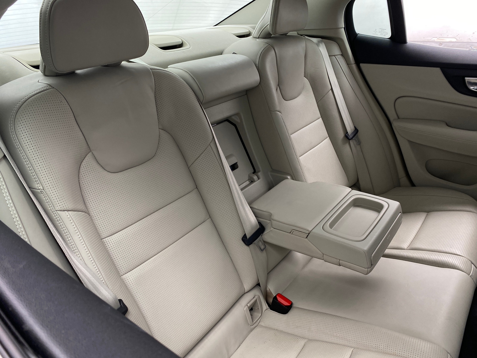 Thumbnail: 2019 Volvo S60 - 5