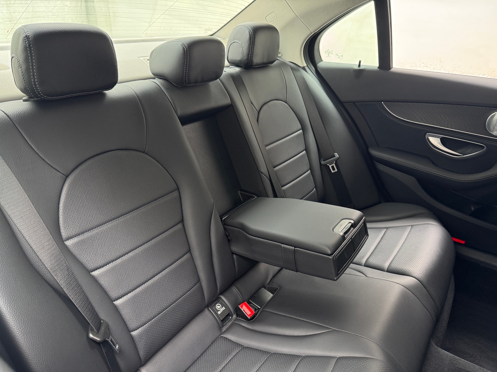 Thumbnail: 2016 Mercedes-Benz C-Class - 5