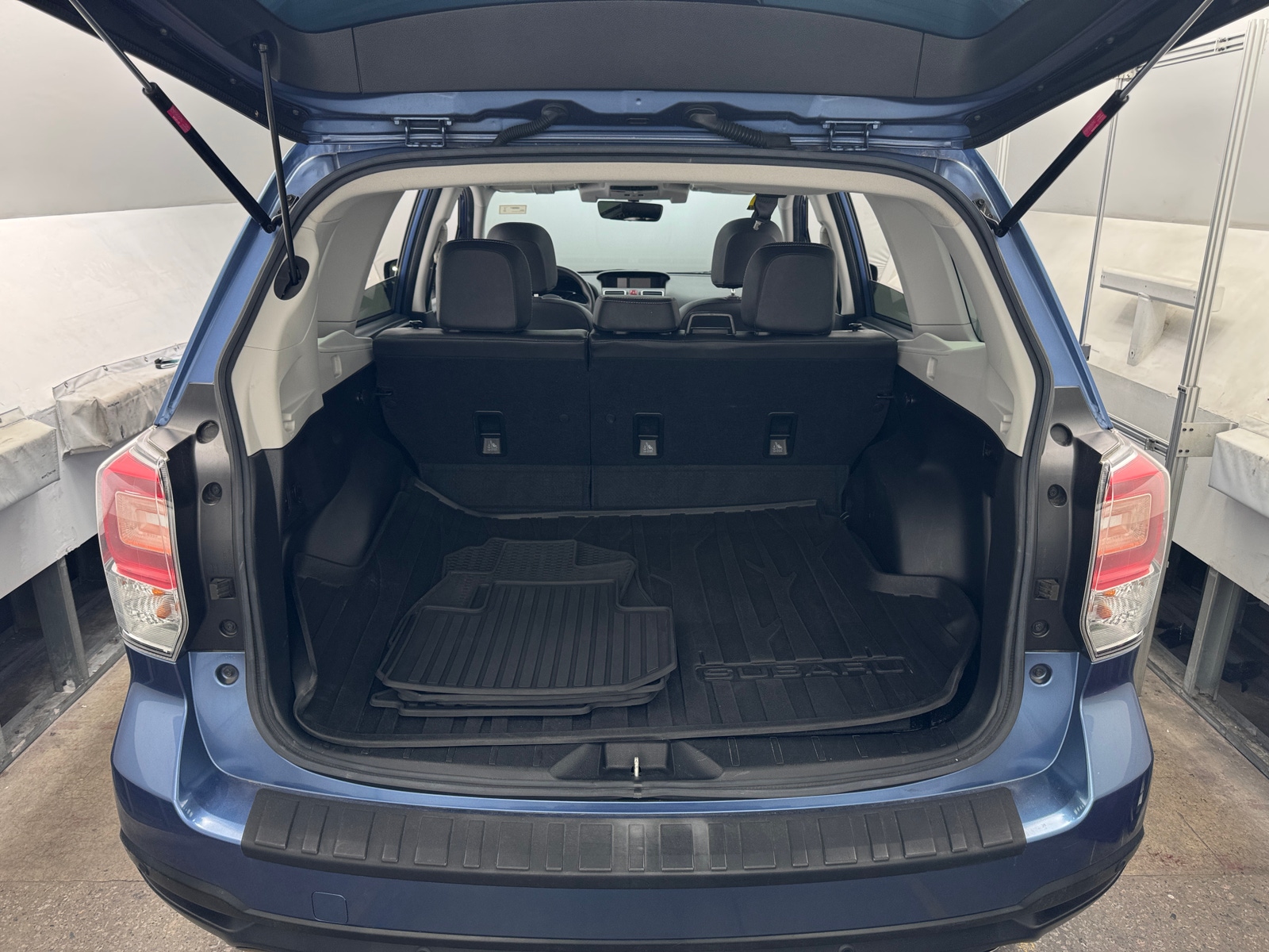 Thumbnail: 2017 Subaru Forester - 6