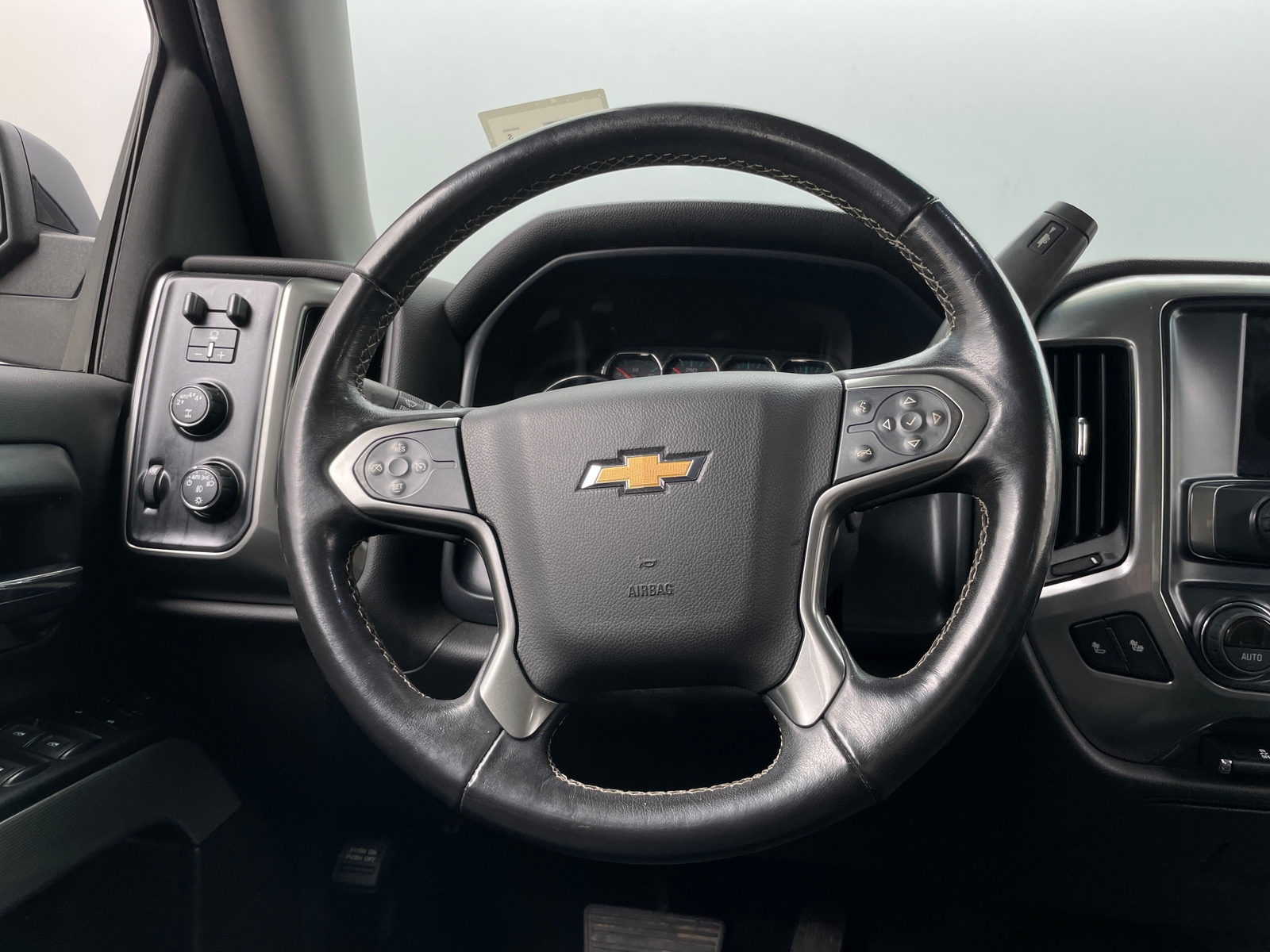 Thumbnail: 2019 Chevrolet Silverado 1500 - 5