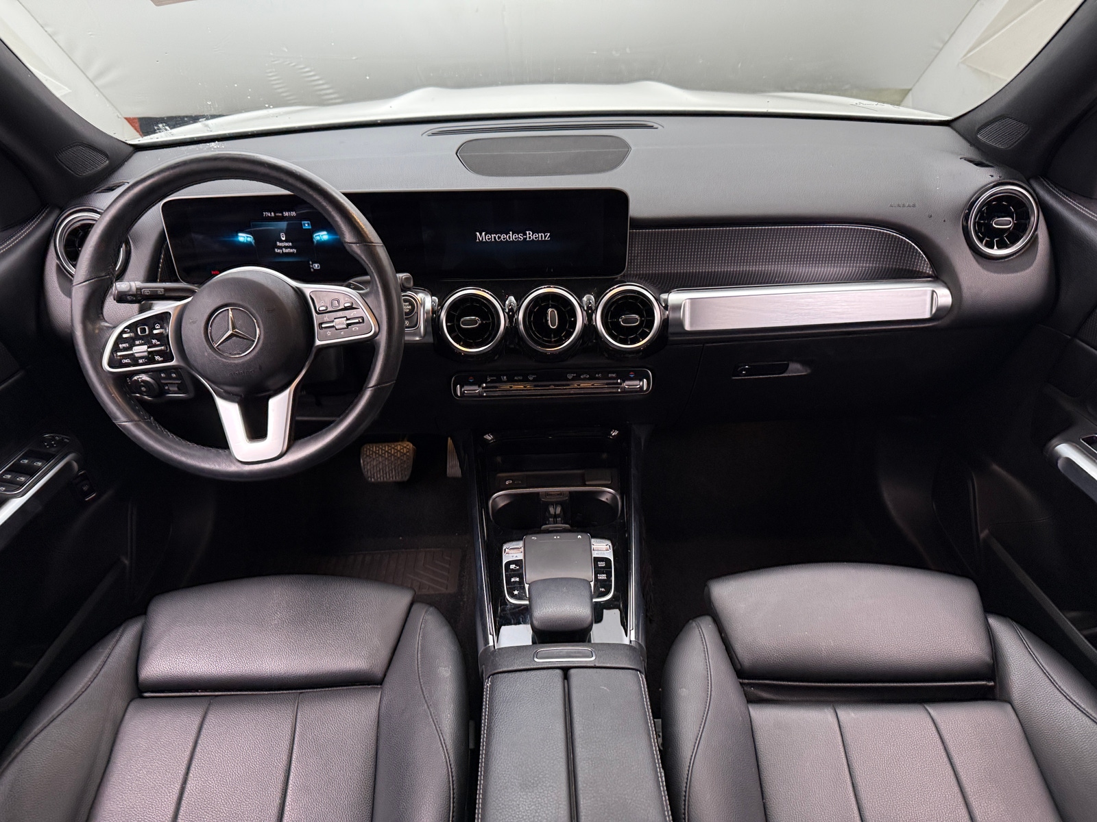 Thumbnail: 2020 Mercedes-Benz GLB - 2