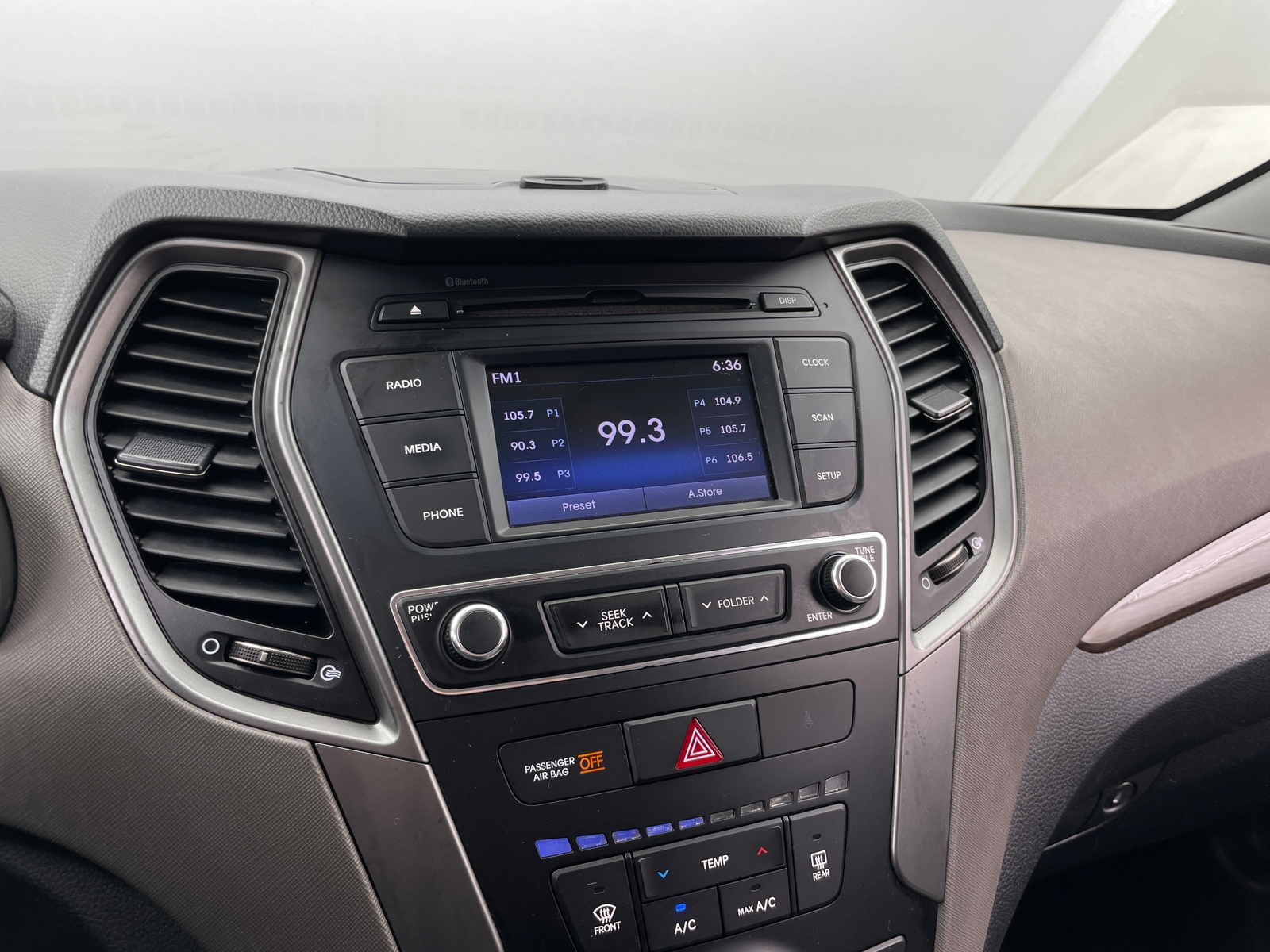 Thumbnail: 2018 Hyundai Santa Fe - 4