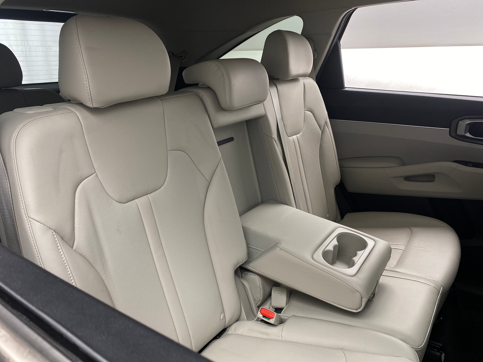 Thumbnail: 2022 Kia Sorento - 5