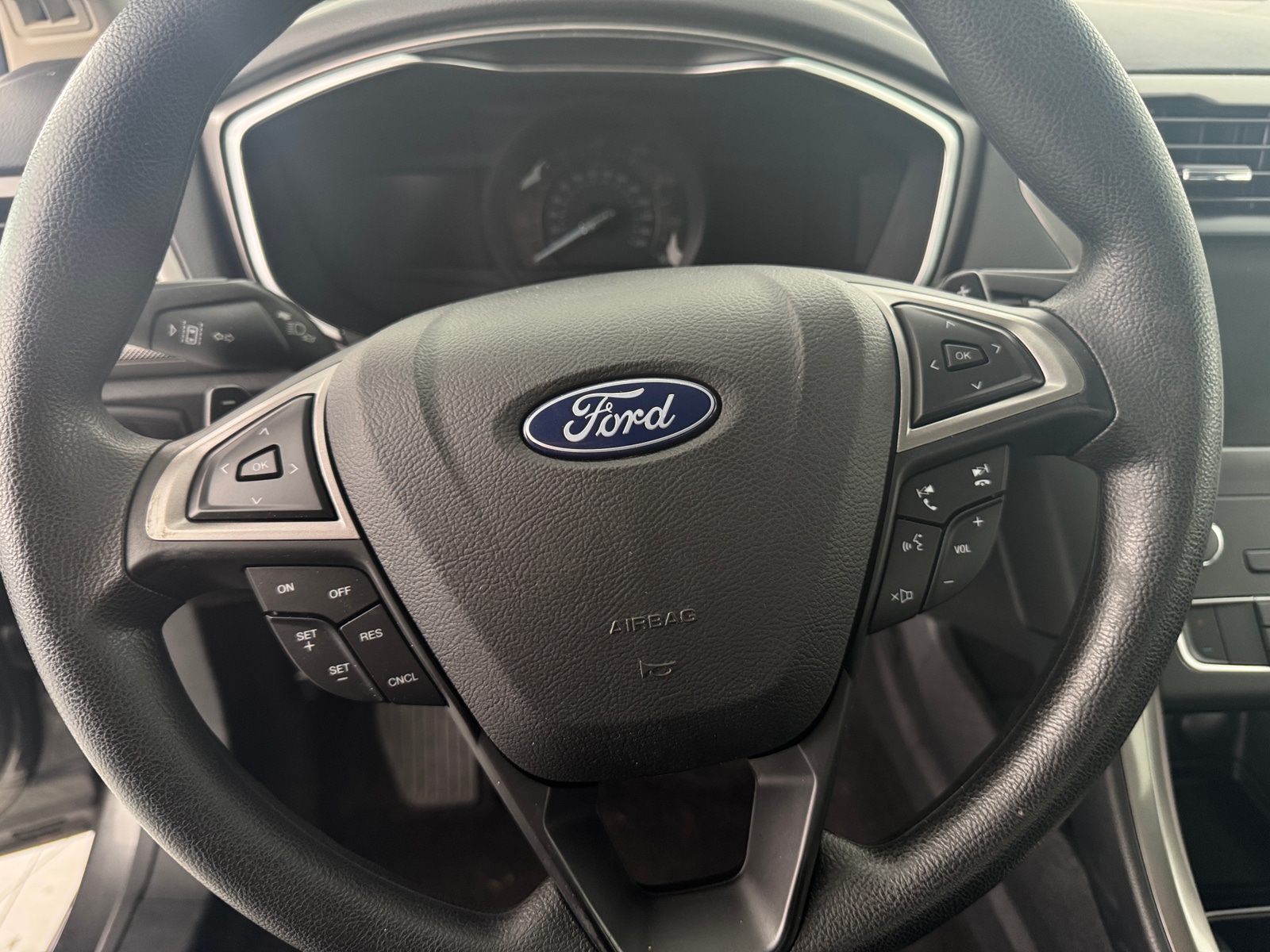 Thumbnail: 2019 Ford Fusion - 5