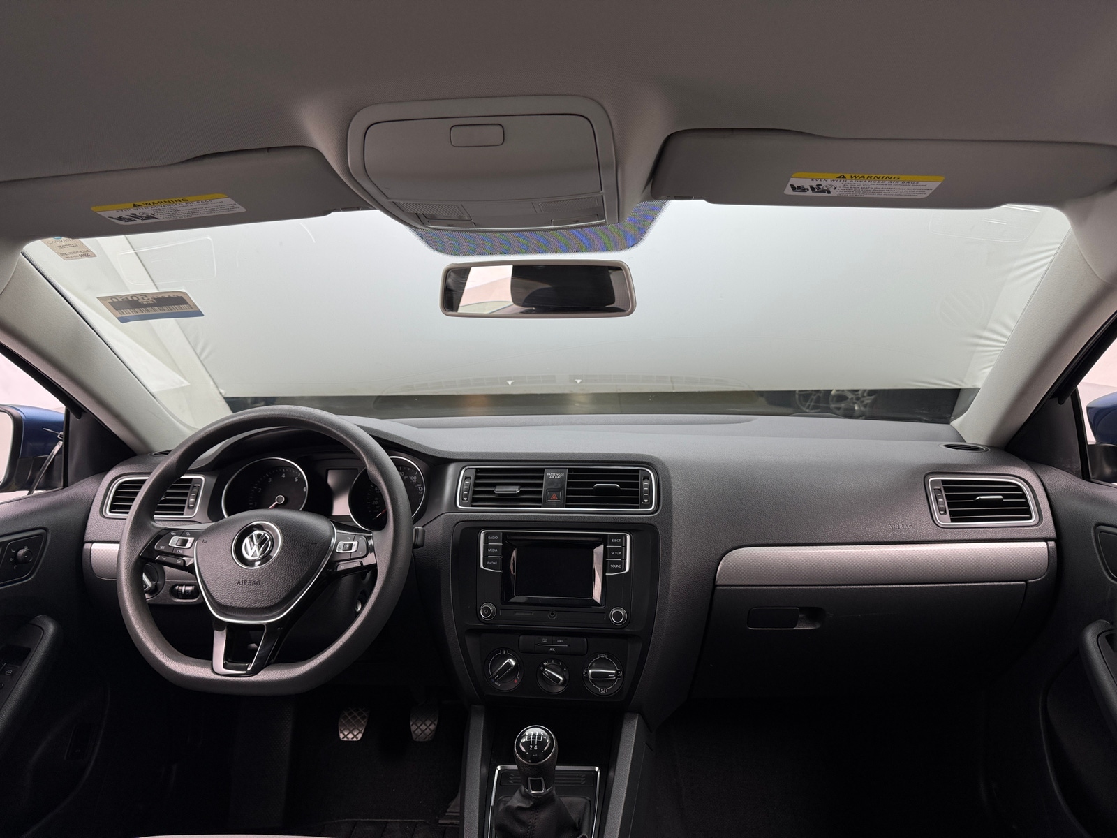 Thumbnail: 2017 Volkswagen Jetta - 3
