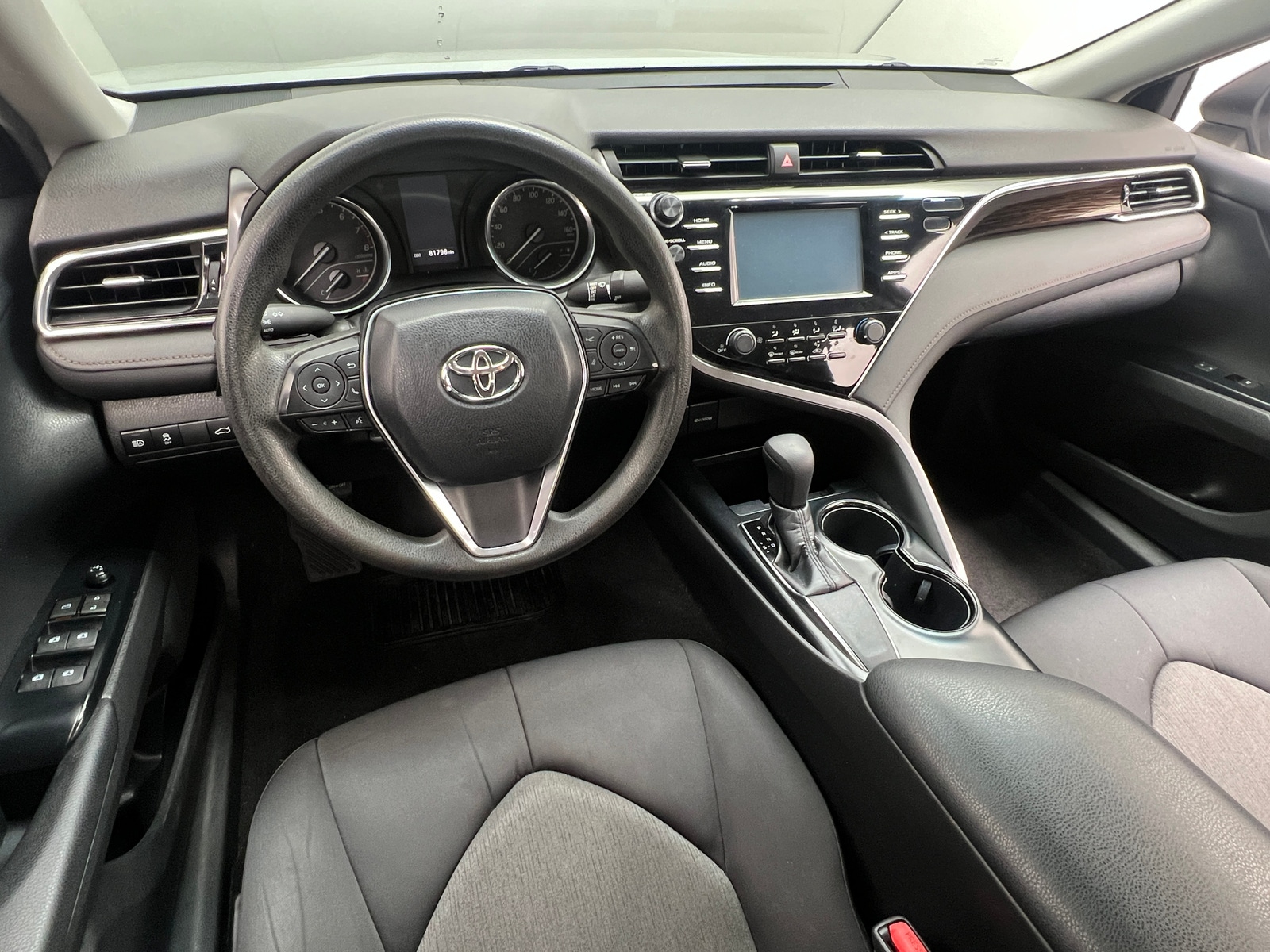 Thumbnail: 2018 Toyota Camry - 3