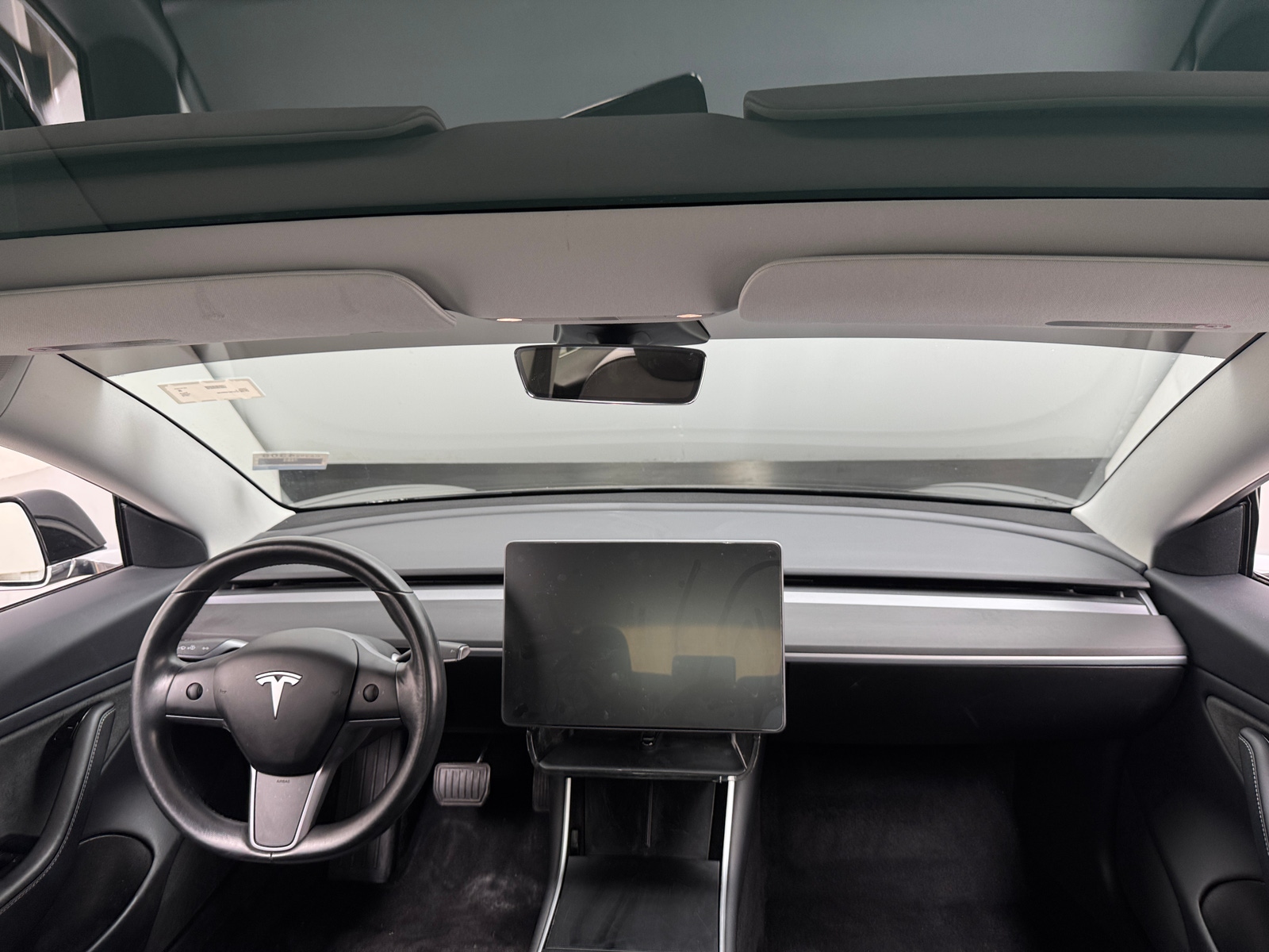 Thumbnail: 2019 Tesla Model 3 - 2