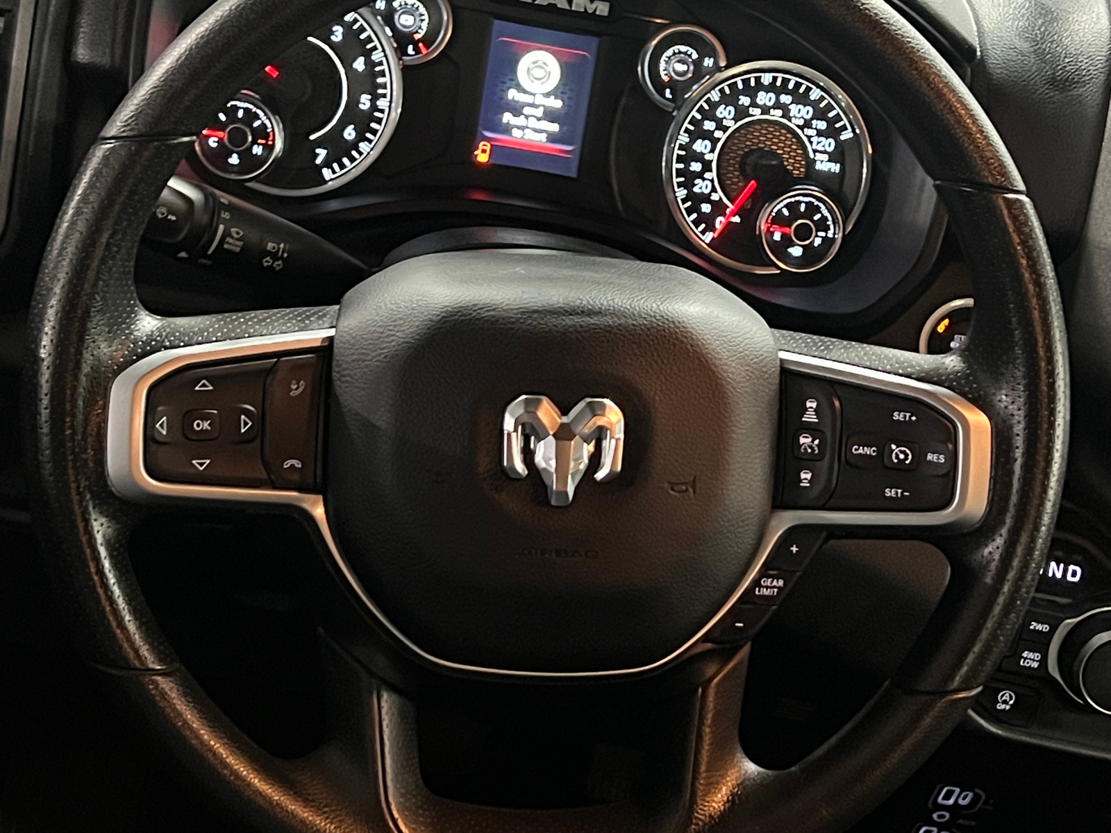 Thumbnail: 2025 RAM 1500 - 5