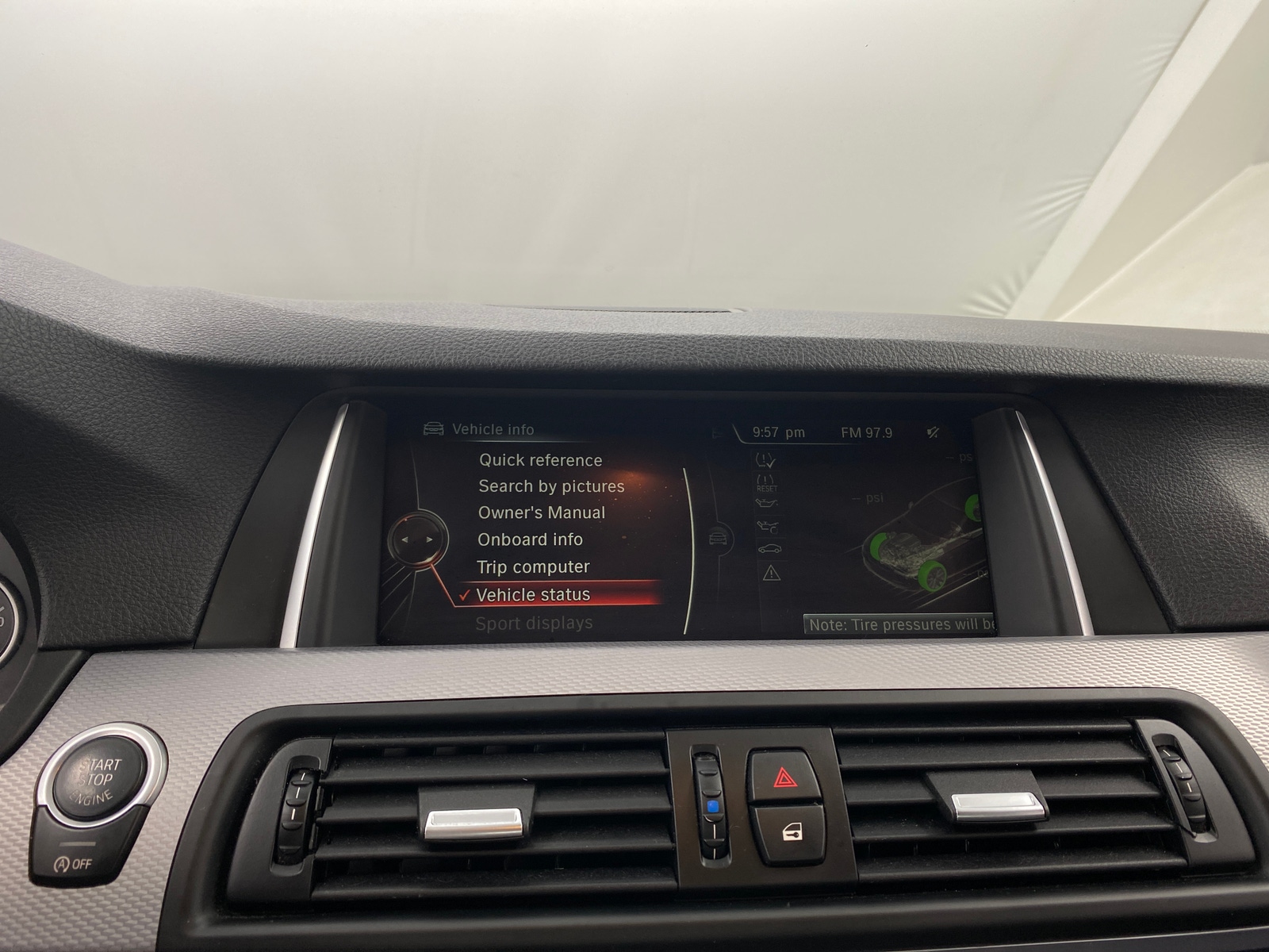 Thumbnail: 2015 BMW 5 Series - 3