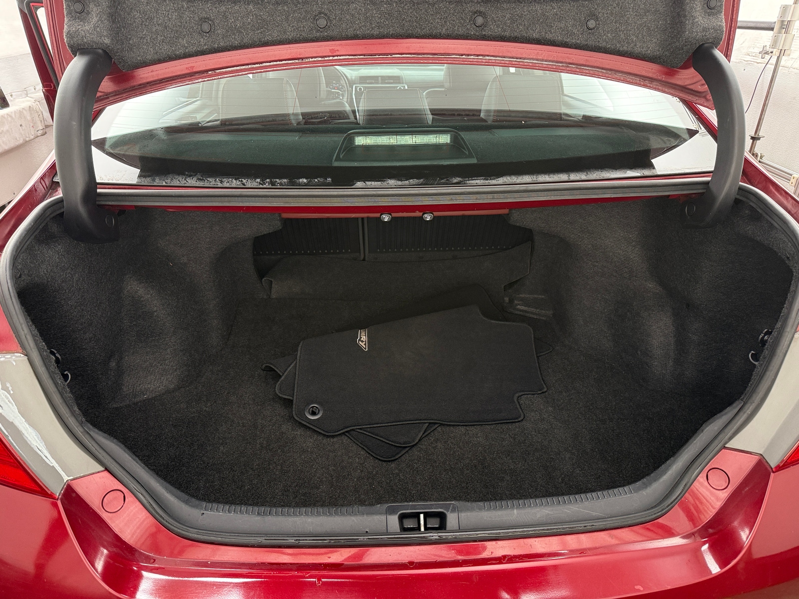Thumbnail: 2015 Toyota Camry - 6