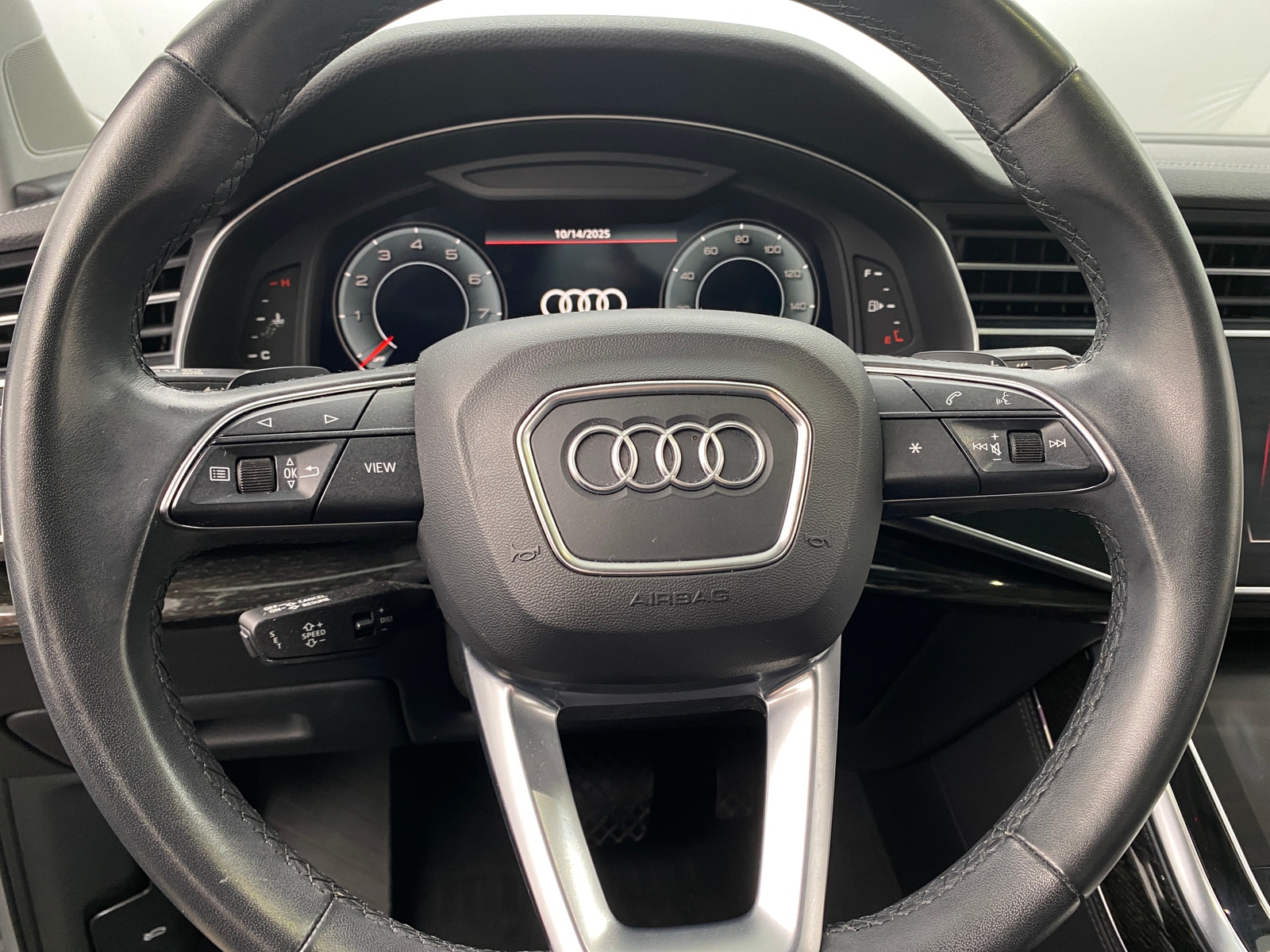 Thumbnail: 2023 Audi Q7 - 4