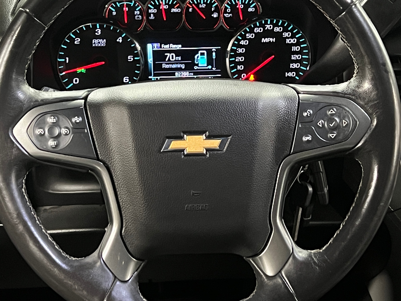 Thumbnail: 2018 Chevrolet Suburban - 4