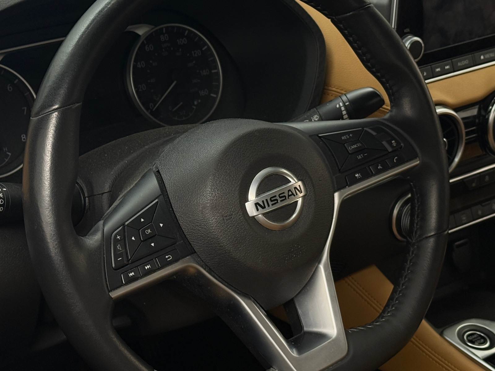 Thumbnail: 2023 Nissan Sentra - 5