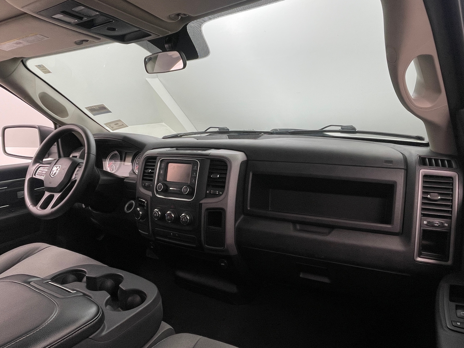Thumbnail: 2022 RAM 1500 Classic - 3