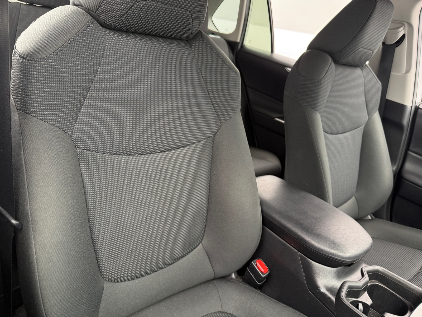 Thumbnail: 2019 Toyota RAV4 - 2