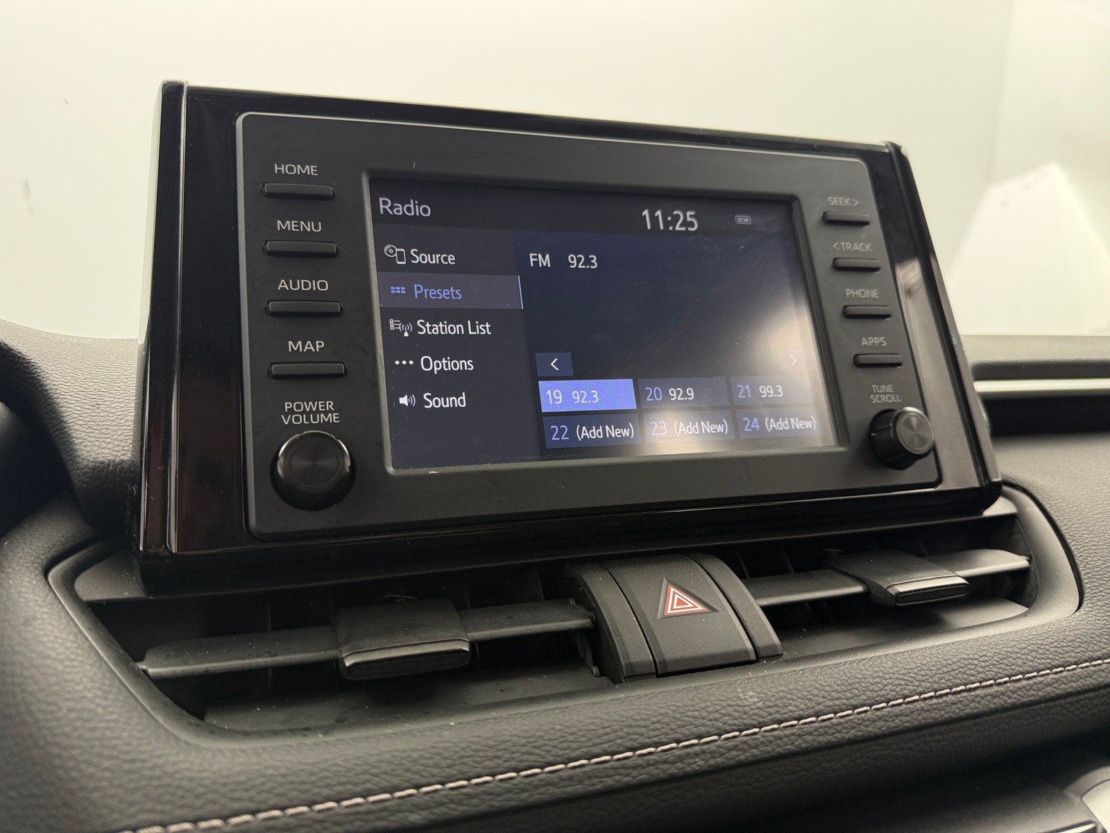 Thumbnail: 2019 Toyota RAV4 - 4