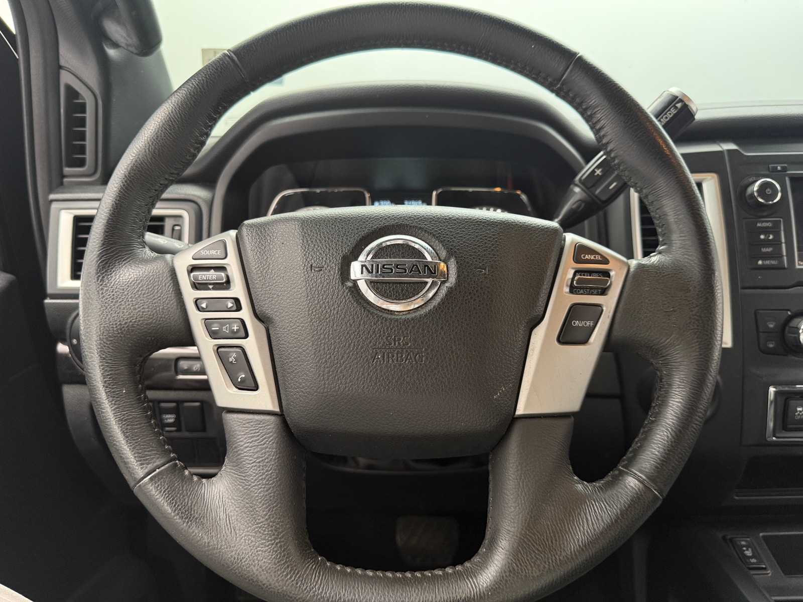 Thumbnail: 2019 Nissan Titan - 5