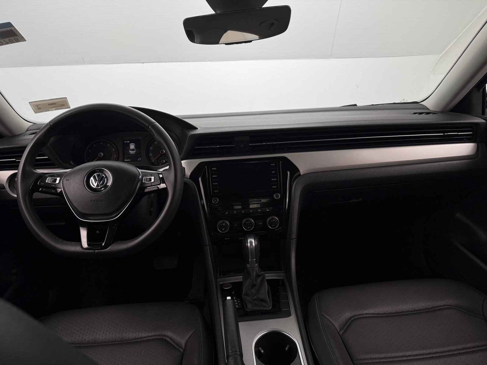 Thumbnail: 2021 Volkswagen Passat - 2