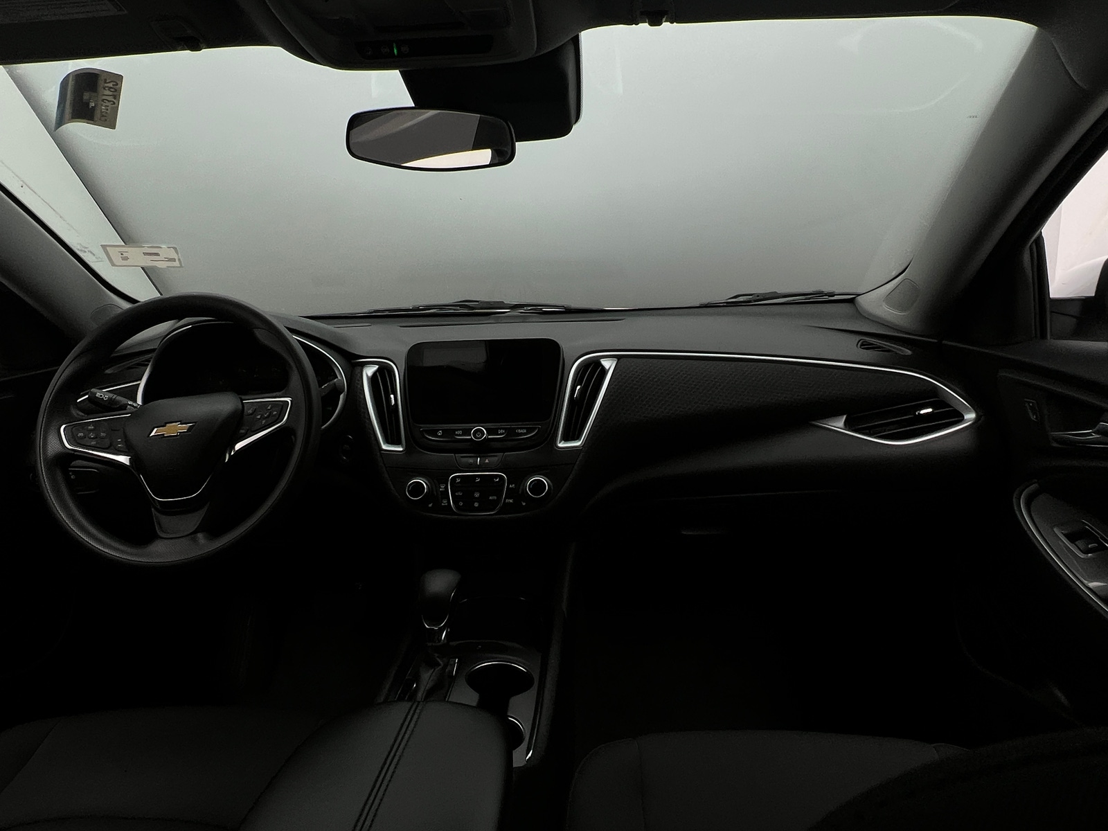 Thumbnail: 2023 Chevrolet Malibu - 3