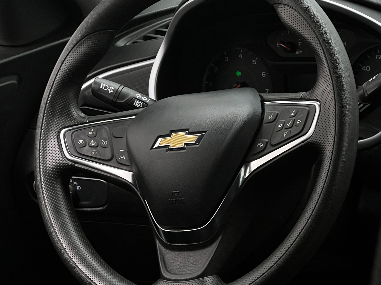 Thumbnail: 2023 Chevrolet Malibu - 5