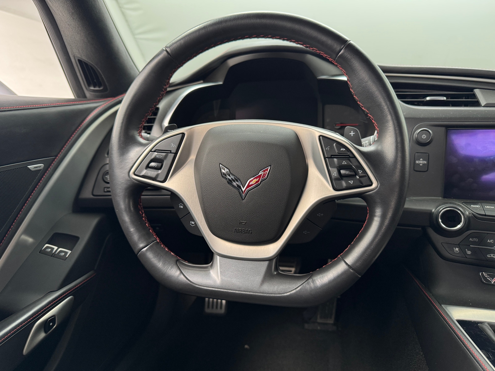 Thumbnail: 2016 Chevrolet Corvette - 3