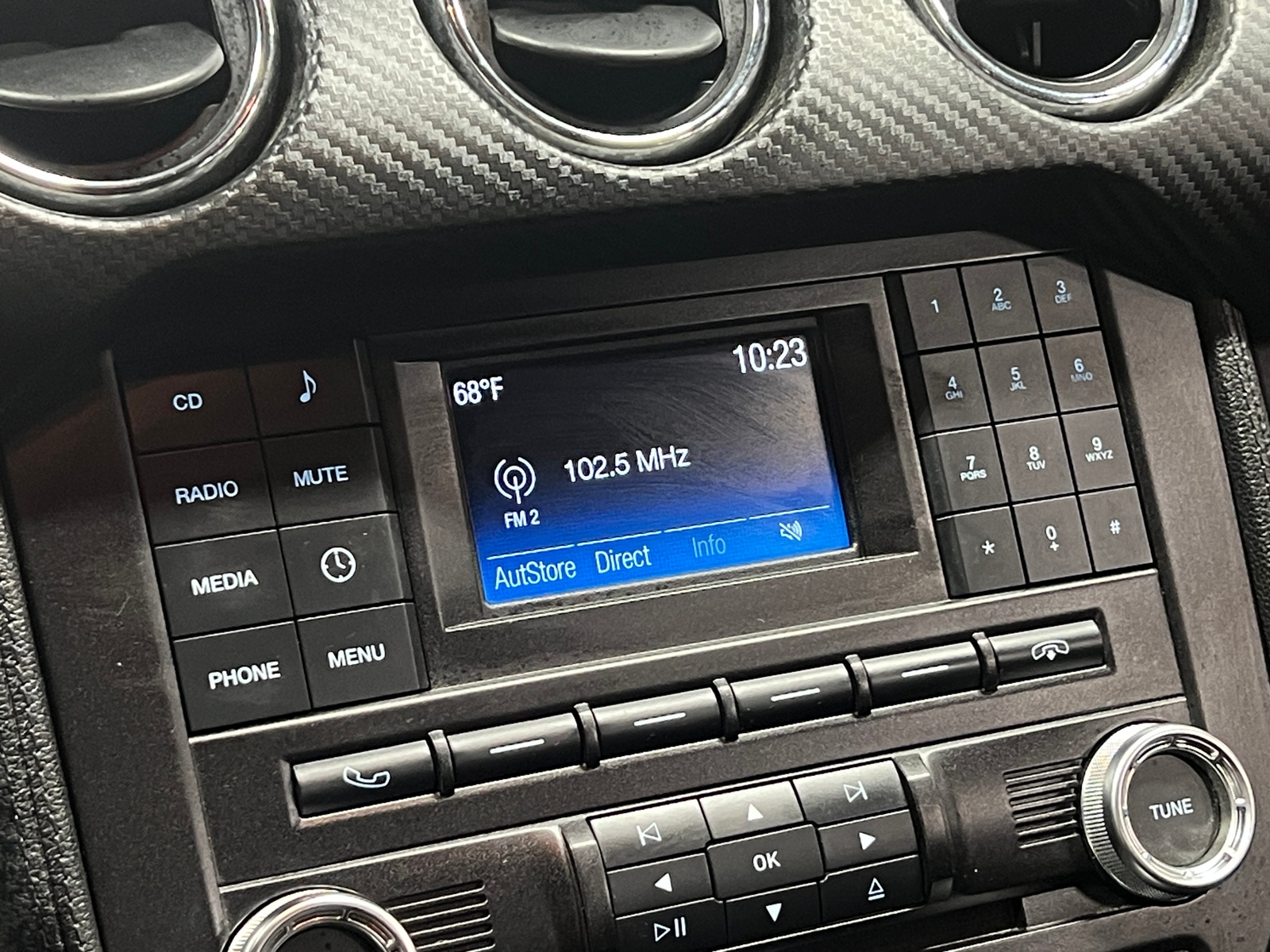 Thumbnail: 2015 Ford Mustang - 4