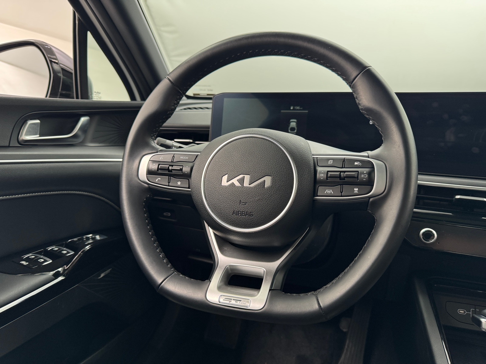 Thumbnail: 2025 Kia K5 - 4