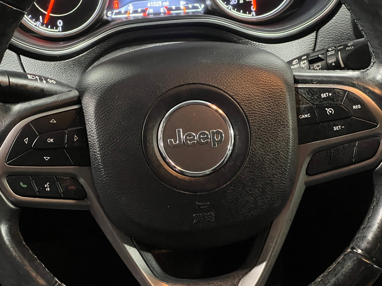 Thumbnail: 2019 Jeep Cherokee - 4
