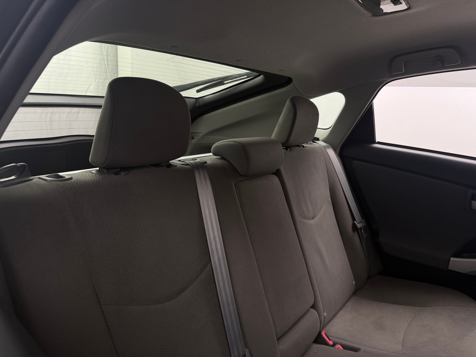 Thumbnail: 2015 Toyota Prius - 6