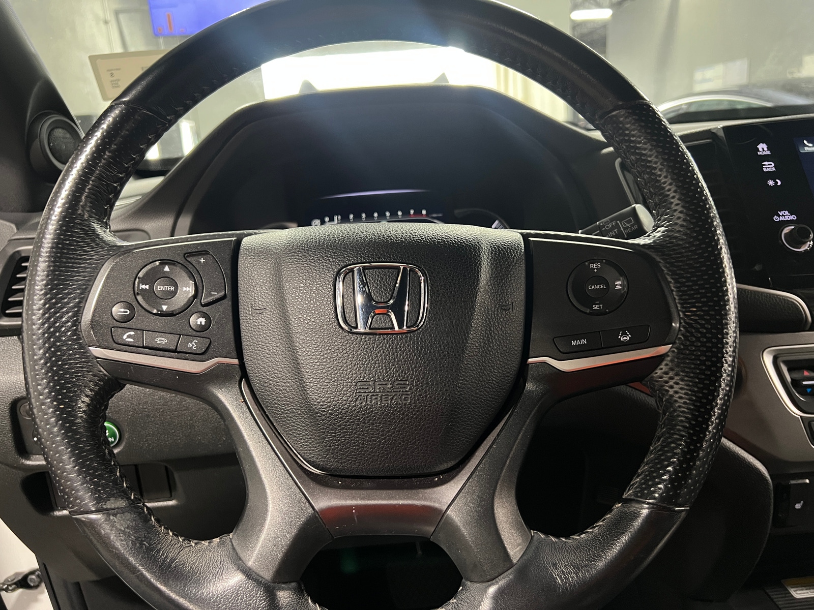 Thumbnail: 2022 Honda Passport - 4