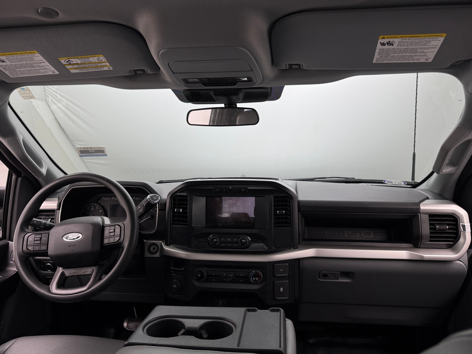 Thumbnail: 2022 Ford Econoline - 3