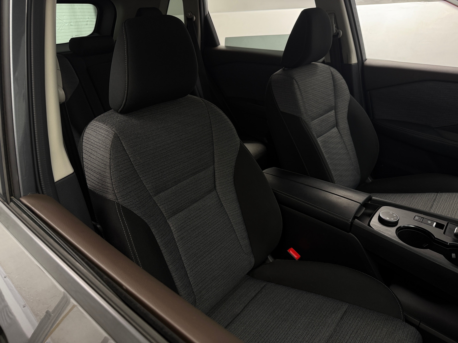 Thumbnail: 2023 Nissan Rogue - 2