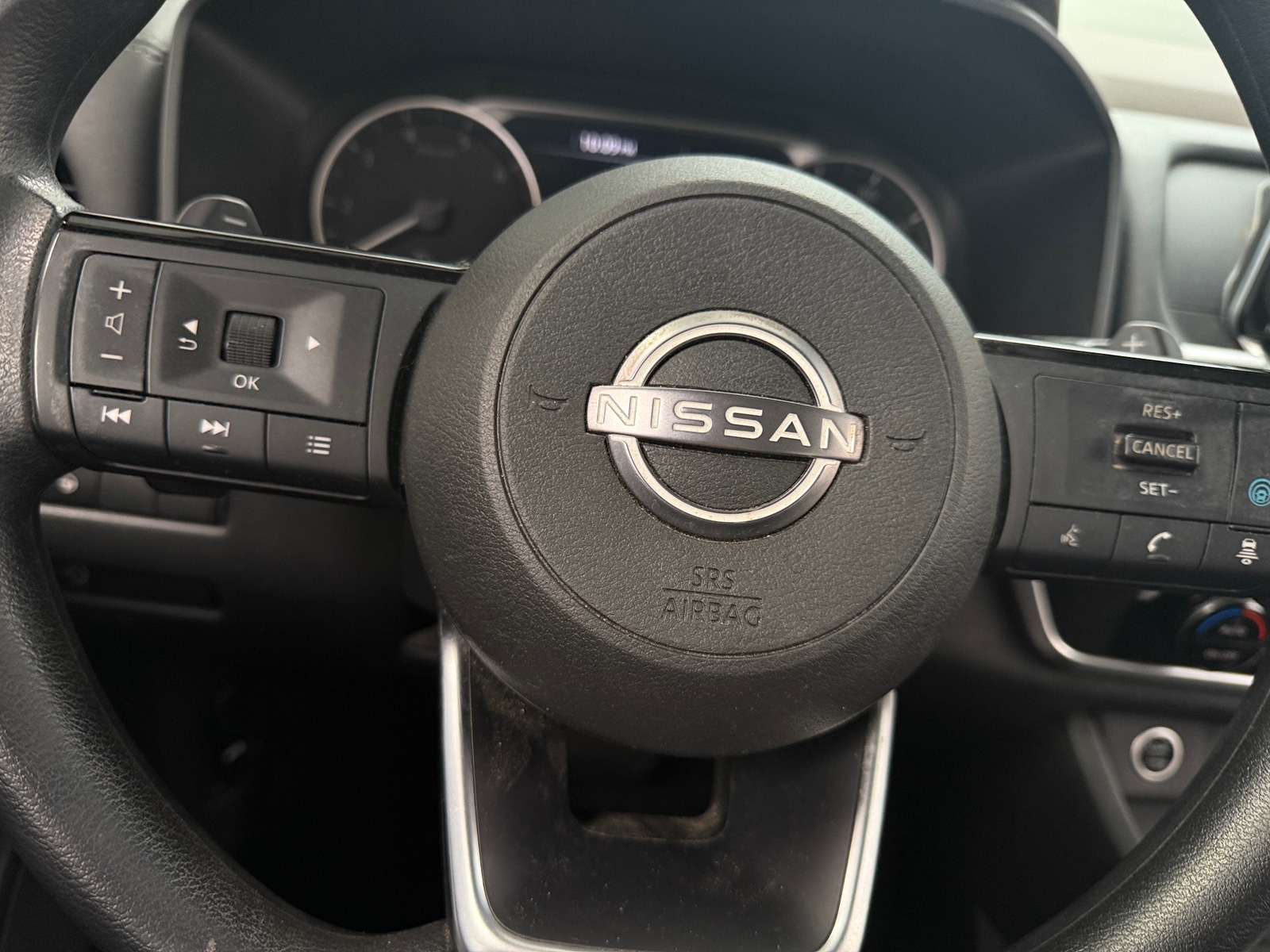 Thumbnail: 2023 Nissan Rogue - 5