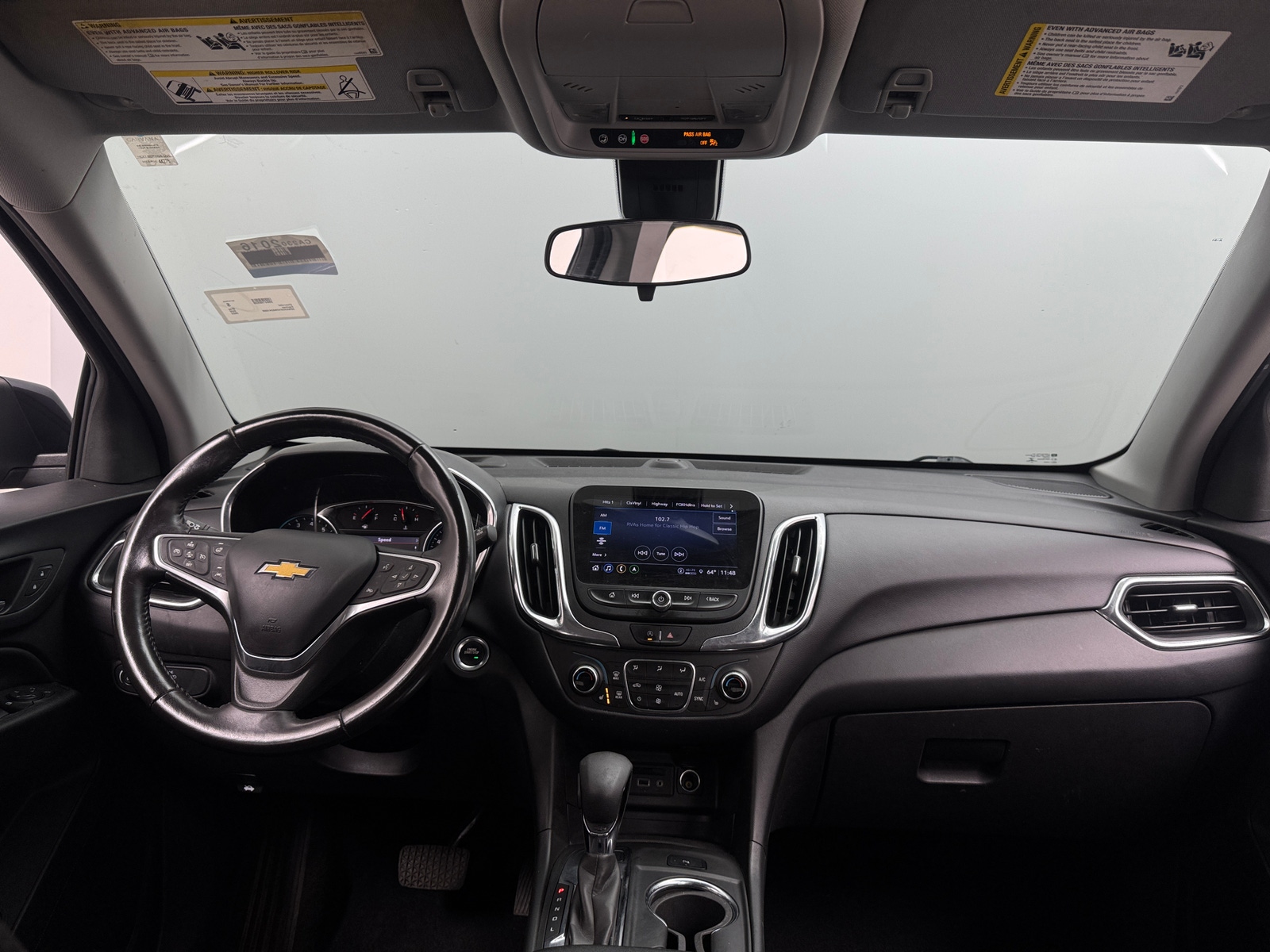 Thumbnail: 2022 Chevrolet Equinox - 3