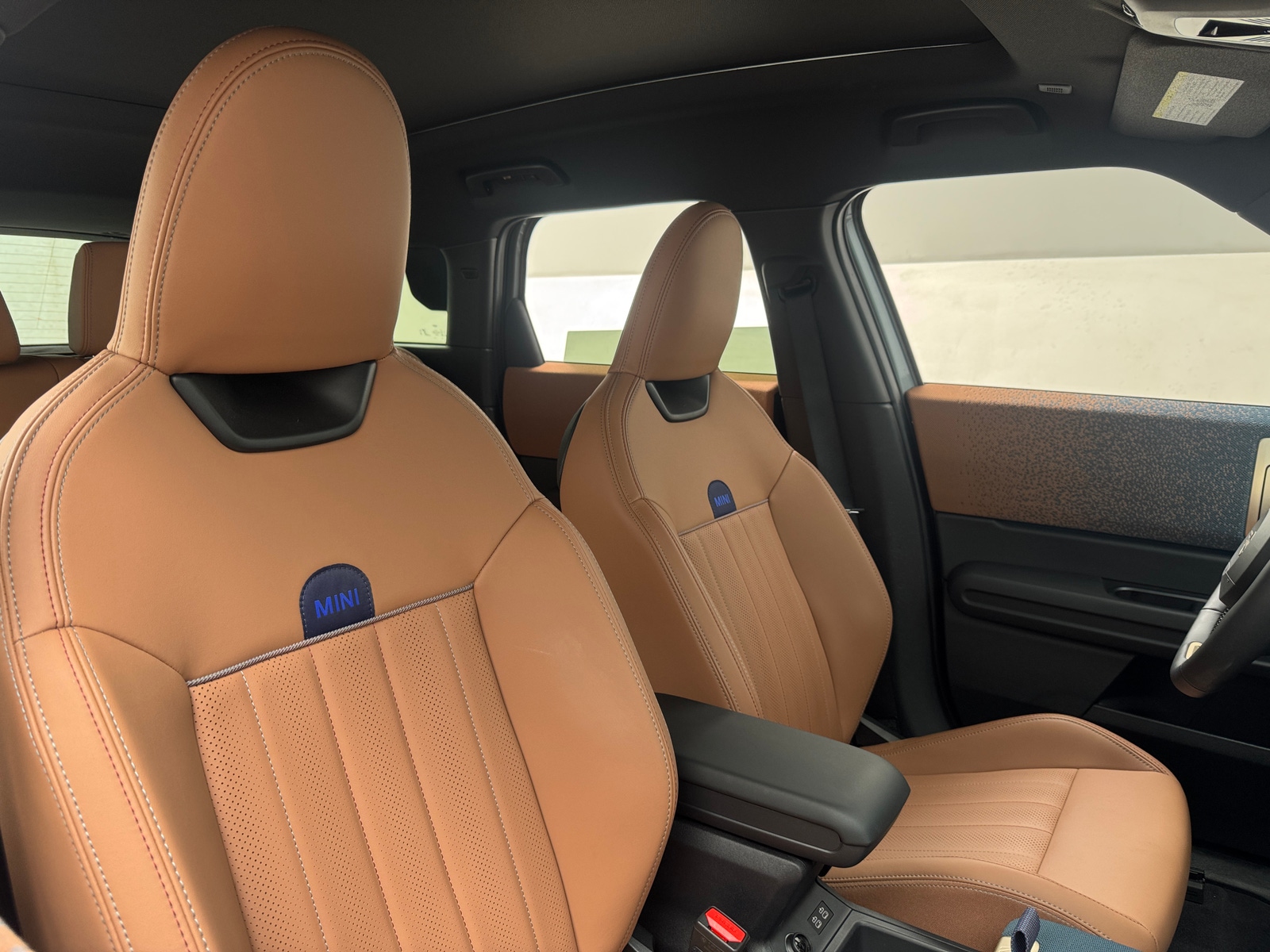 Thumbnail: 2025 MINI Cooper Countryman - 2