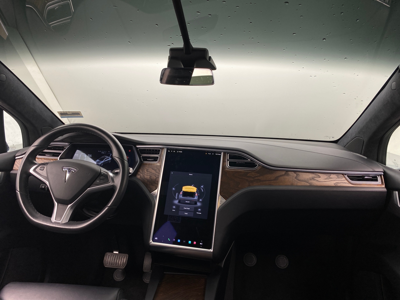 Thumbnail: 2018 Tesla Model X - 2