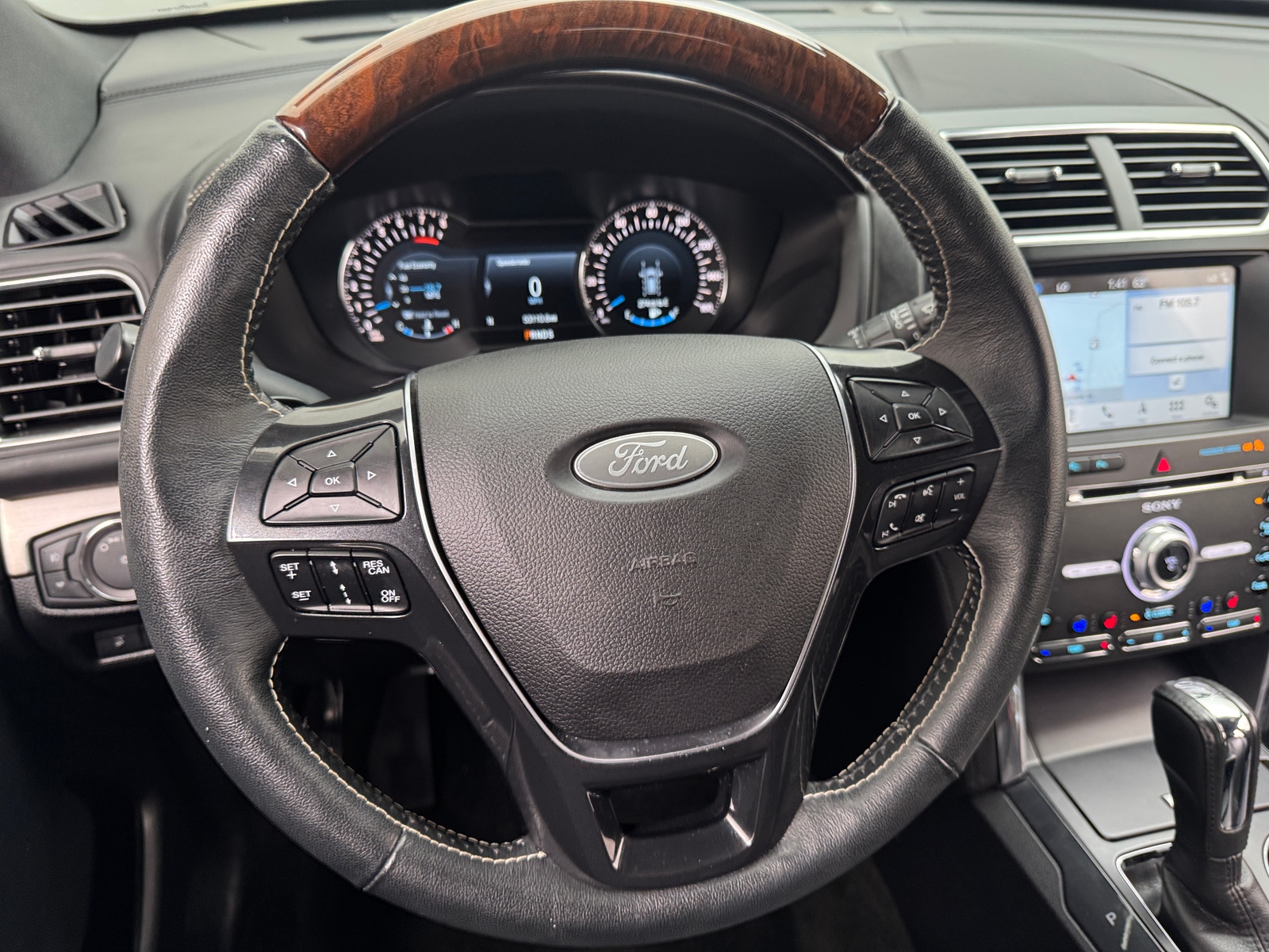 Thumbnail: 2018 Ford Explorer - 4